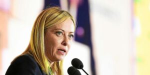 Meloni scrive a von der Leyen: “Estendere la deroga al Patto di Stabilità anche all’energia”